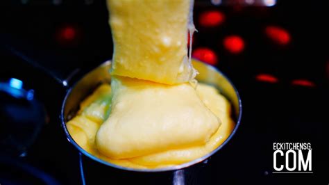  Aligot: A Cheesy French Wonder That Will Melt Your Heart (and Your Taste Buds!)