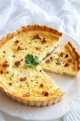  Quiche Lorraine: A Rich and Savory Symphony of Crust and Creamy Custard